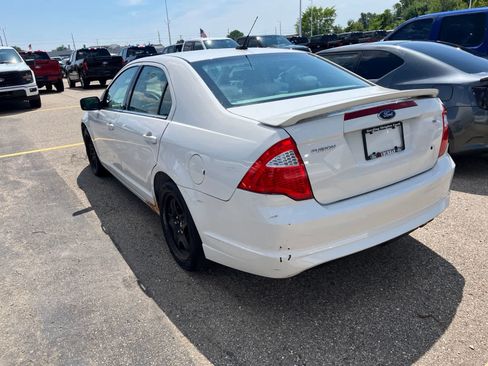 Used 2010 Ford Fusion SE FWD image 10