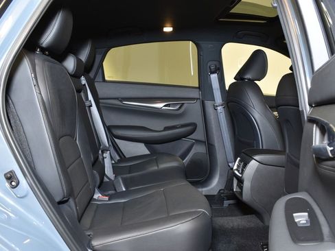 Certified 2025 INFINITI QX55 Luxe w/ Cargo Package image 30