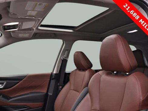 Used 2023 Subaru Forester Touring image 13