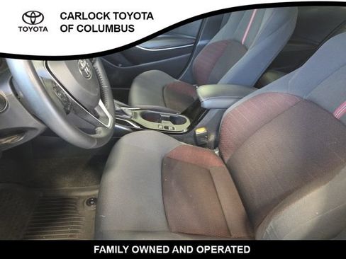 Used 2025 Toyota Corolla SE FWD image 12
