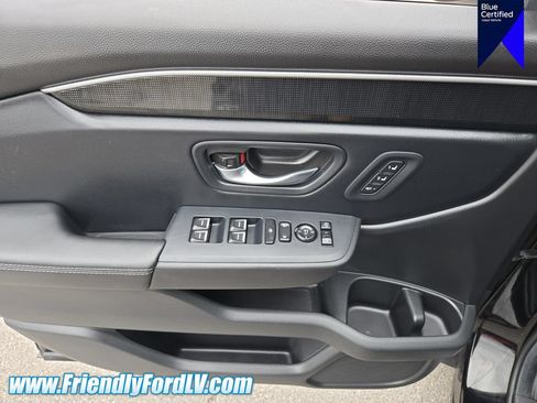Used 2025 Honda Pilot Elite image 22