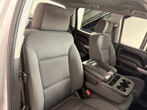 Used 2018 Chevrolet Silverado 1500 LT w/ All Star Edition AWD/4WD image 19