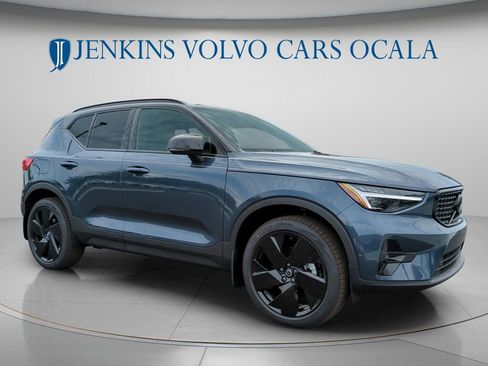 New 2026 Volvo XC40 B5 Ultra w/ Protection Package Premier AWD/4WD image 1