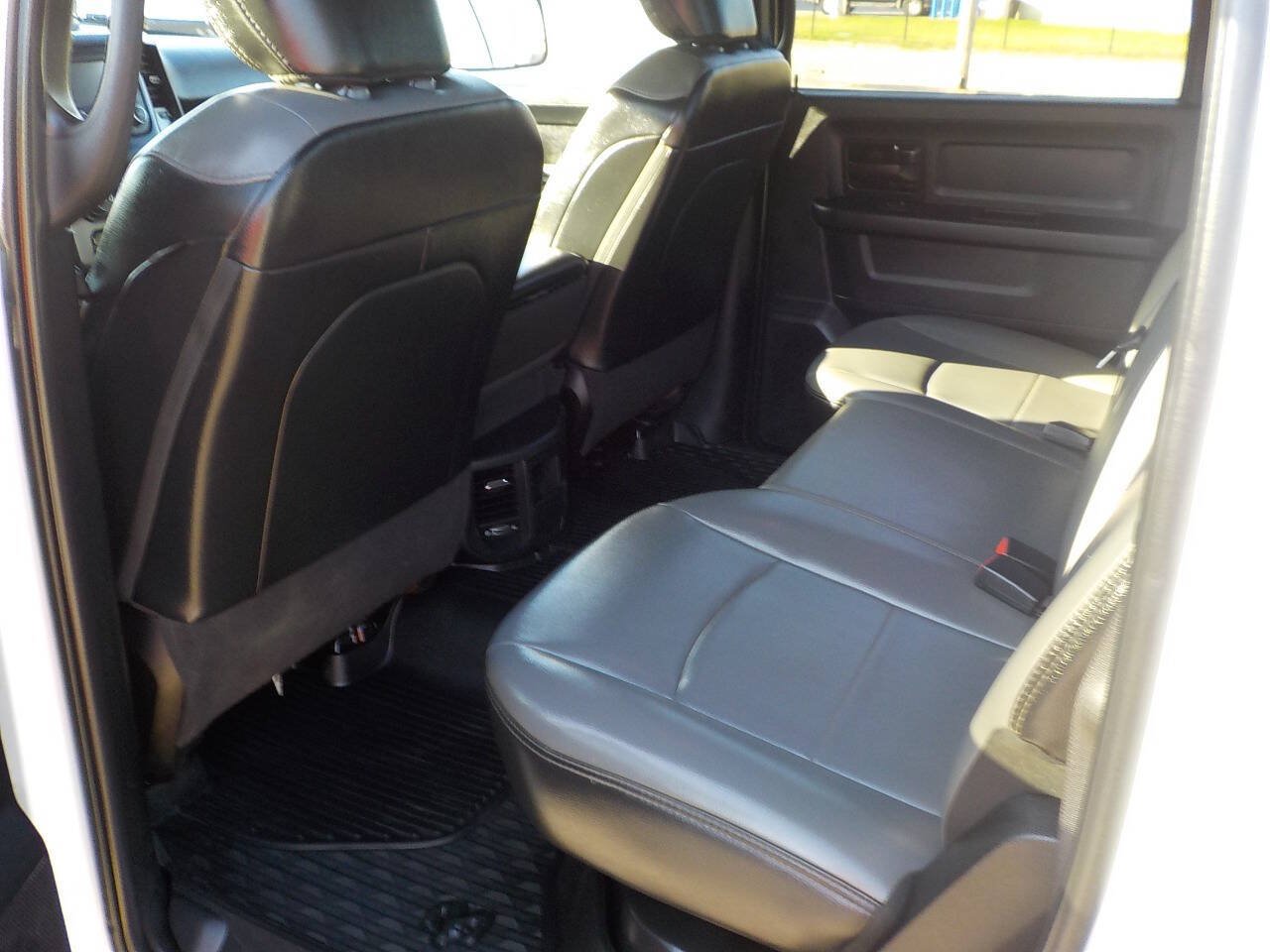 Used 2021 RAM 2500 Tradesman w/ Chrome Appearance Group AWD/4WD image 22