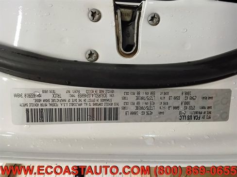 Used 2018 RAM 2500 SLT AWD/4WD image 22