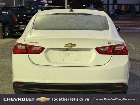 Used 2016 Chevrolet Malibu LS FWD image 5