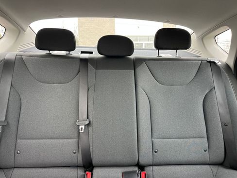 Used 2025 Kia K4 LXS image 38