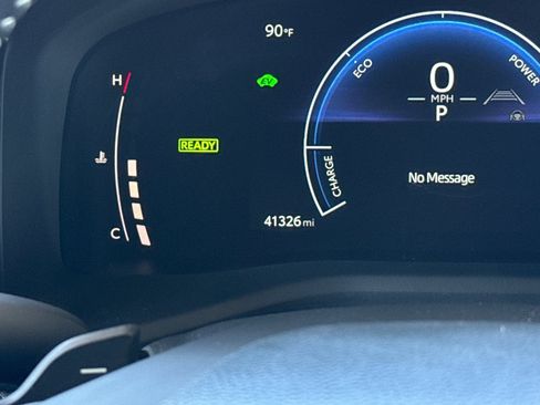 Used 2025 Toyota Camry SE FWD image 37