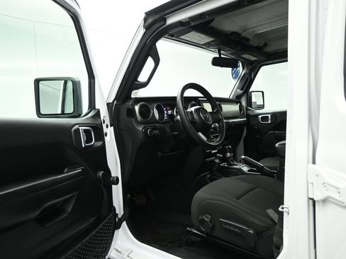 Used 2021 Jeep Wrangler Unlimited Sport AWD/4WD image 8