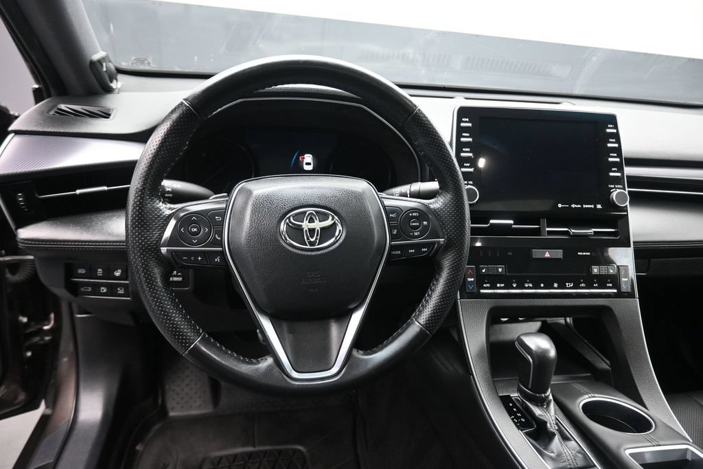 Used 2020 Toyota Avalon Touring w/ Advanced Safety Package FWD image 14