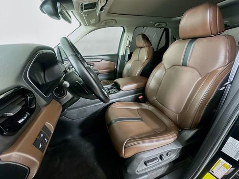 Certified 2025 Honda Pilot Elite image 31