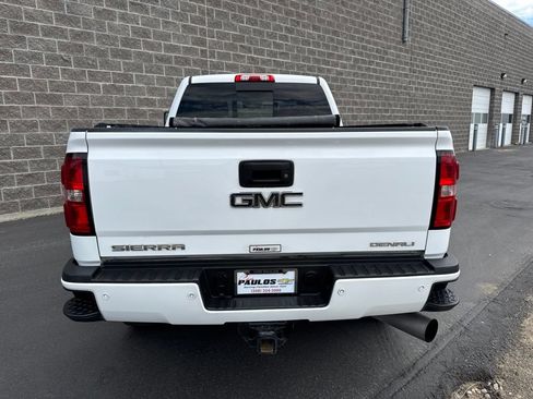Used 2015 GMC Sierra 2500 Denali w/ Duramax Plus Package AWD/4WD image 5