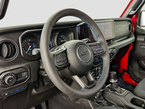 Used 2025 Jeep Wrangler Unlimited Rubicon 4xe w/ Safety Group image 18