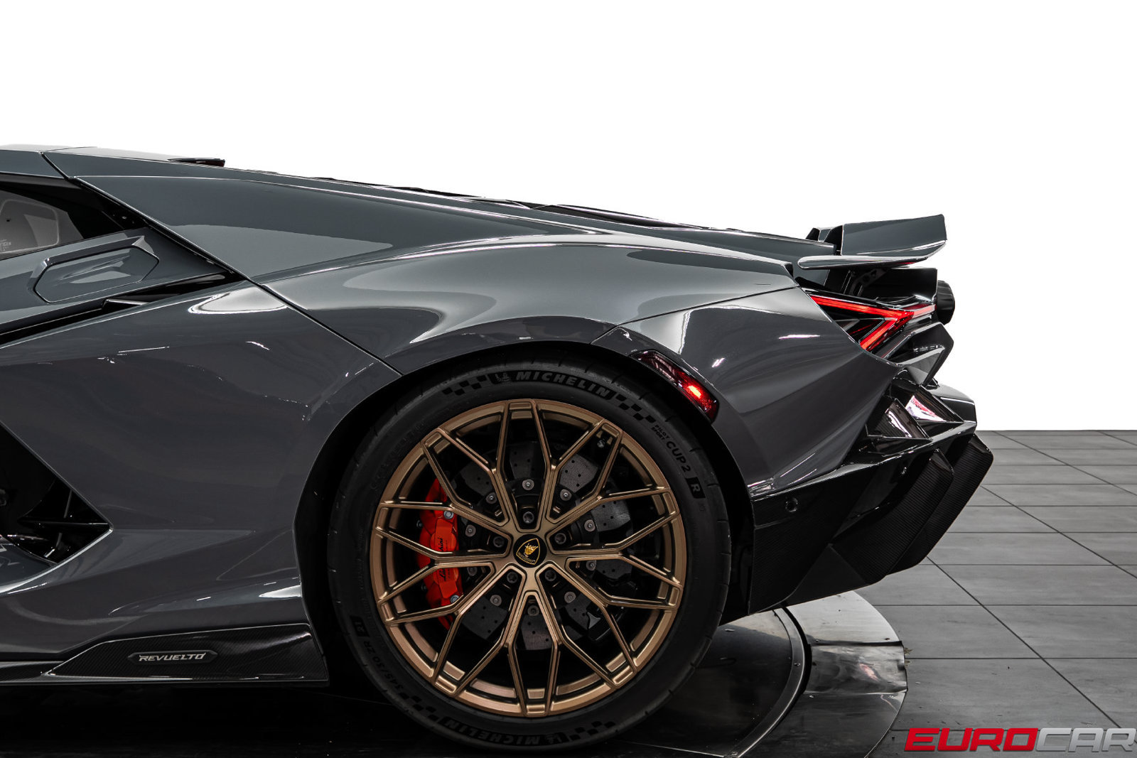 Used 2025 Lamborghini Revuelto AWD/4WD image 20
