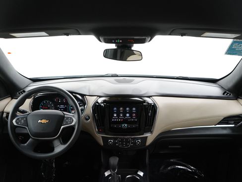Used 2023 Chevrolet Traverse LS AWD/4WD image 14