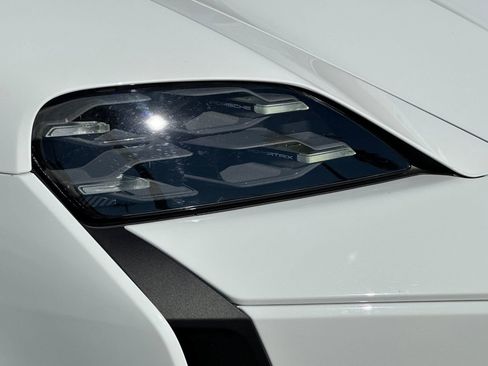 Certified 2025 Porsche Taycan Turbo image 37