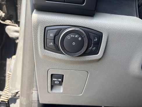 Used 2018 Ford F150 XL w/ Equipment Group 101A Mid AWD/4WD image 26