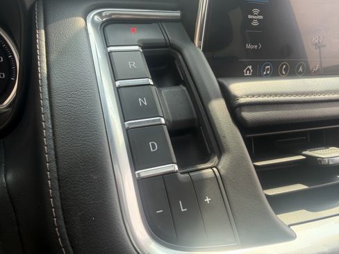 Used 2021 Chevrolet Tahoe High Country w/ Premium Package AWD/4WD image 51