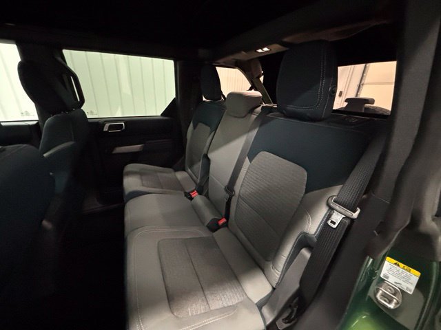 Used 2023 Ford Bronco Outer Banks AWD/4WD image 9