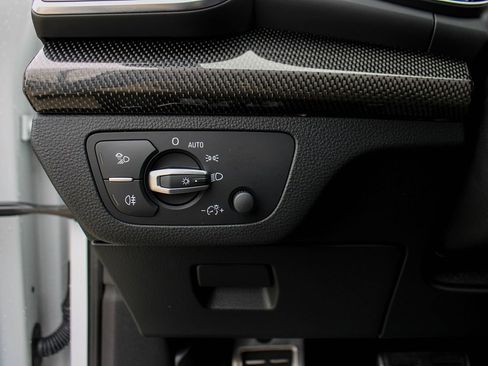 Used 2021 Audi SQ5 Premium Plus w/ Premium Plus Package image 50