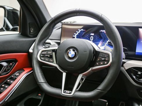 Used 2025 BMW 330i Sedan w/ M Sport Package RWD image 16