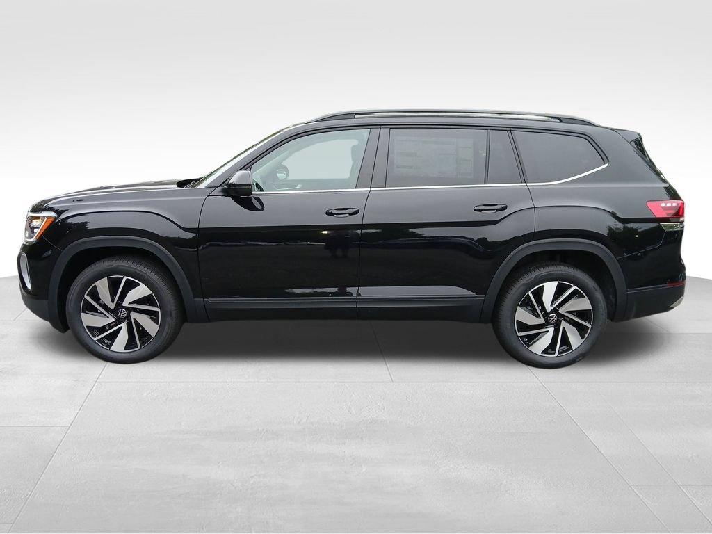 Used 2026 Volkswagen Atlas SE FWD image 2