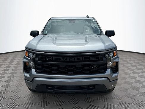 Used 2023 Chevrolet Silverado 1500 Custom RWD image 2