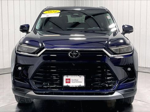 Certified 2024 Toyota Grand Highlander AWD image 2