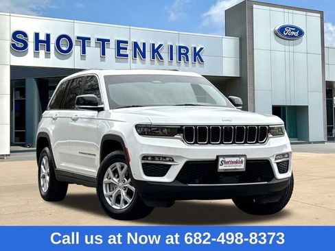 Used 2023 Jeep Grand Cherokee Limited w/ Luxury Tech Group II image 1