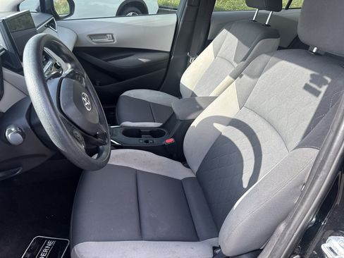 Used 2024 Toyota Corolla LE FWD image 10