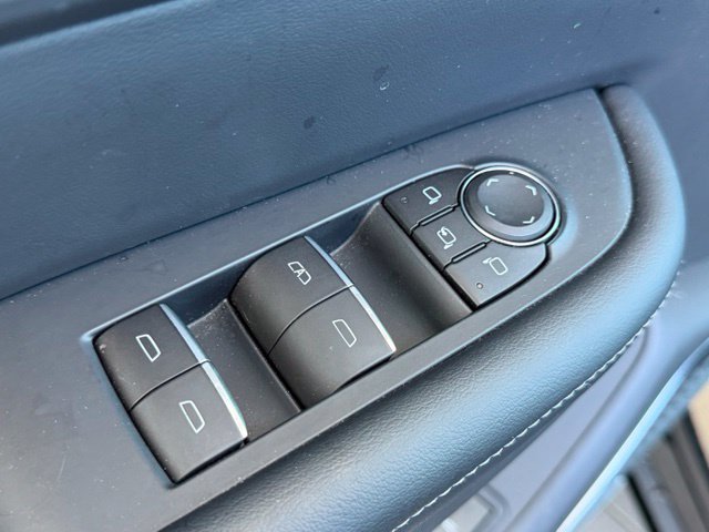 Used 2026 Buick Enclave Sport Touring FWD image 11