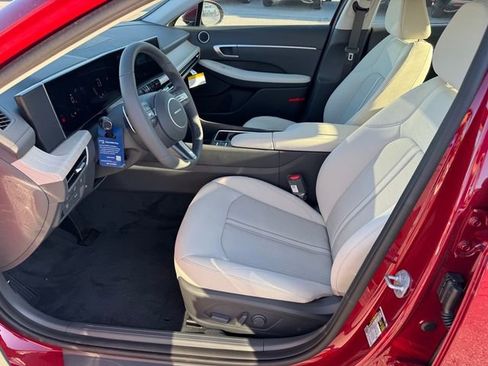 New 2026 Hyundai Sonata SEL FWD image 7