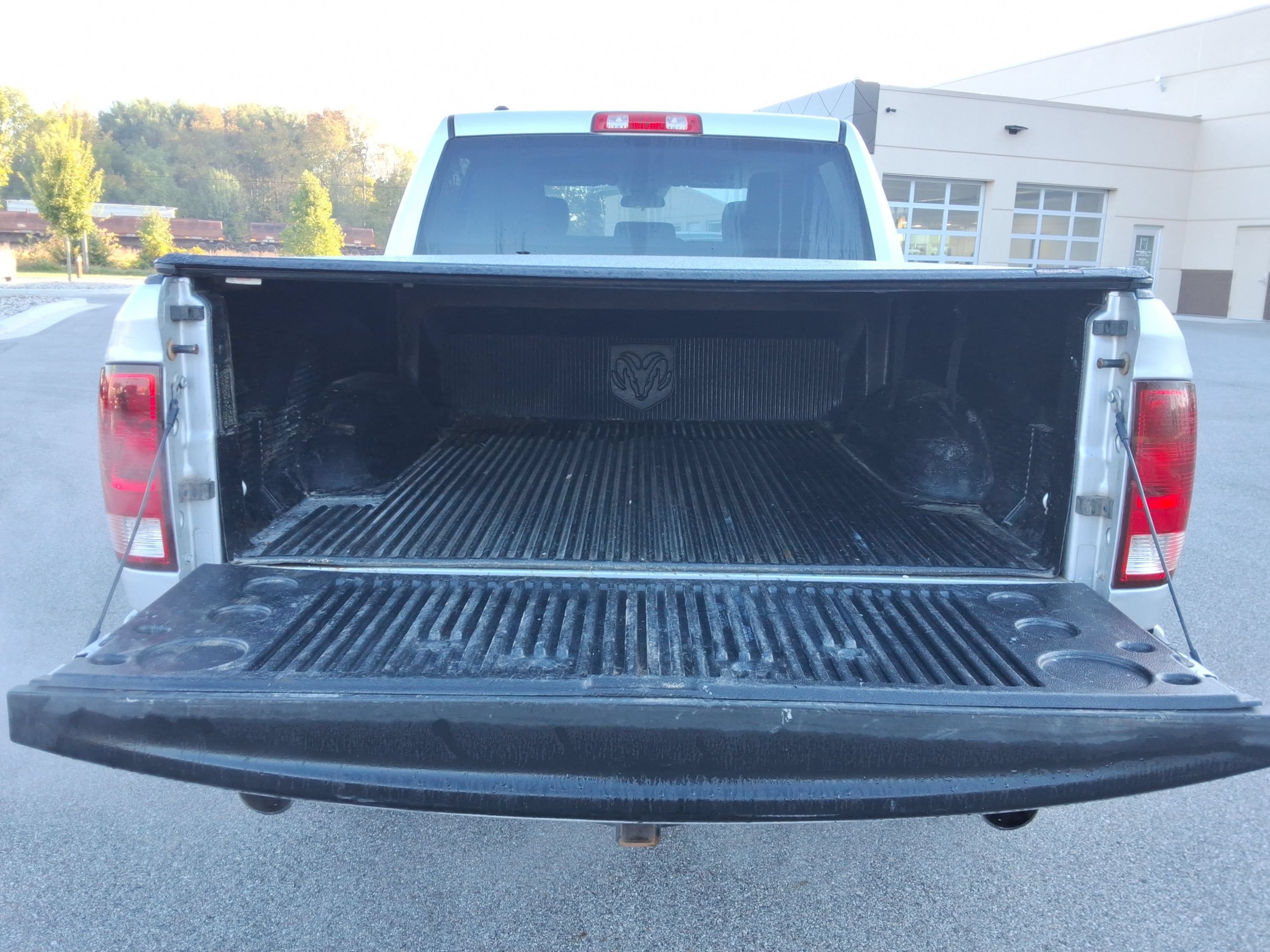 Used 2013 RAM 1500 Express AWD/4WD image 23