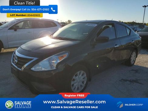 Used 2019 Nissan Versa SV image 1