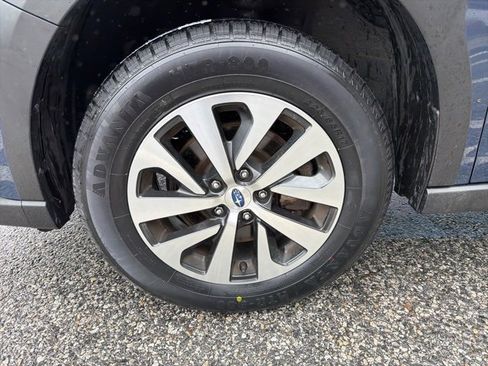 Used 2023 Subaru Outback Premium image 17