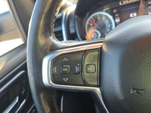 Used 2019 RAM 1500 Laramie image 26