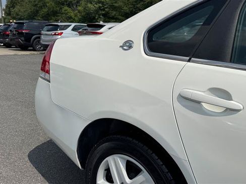 Used 2009 Chevrolet Impala LS FWD image 24