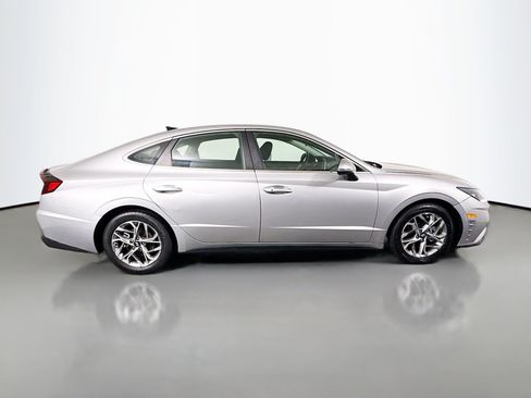 Used 2020 Hyundai Sonata SEL w/ Cargo Package FWD image 11