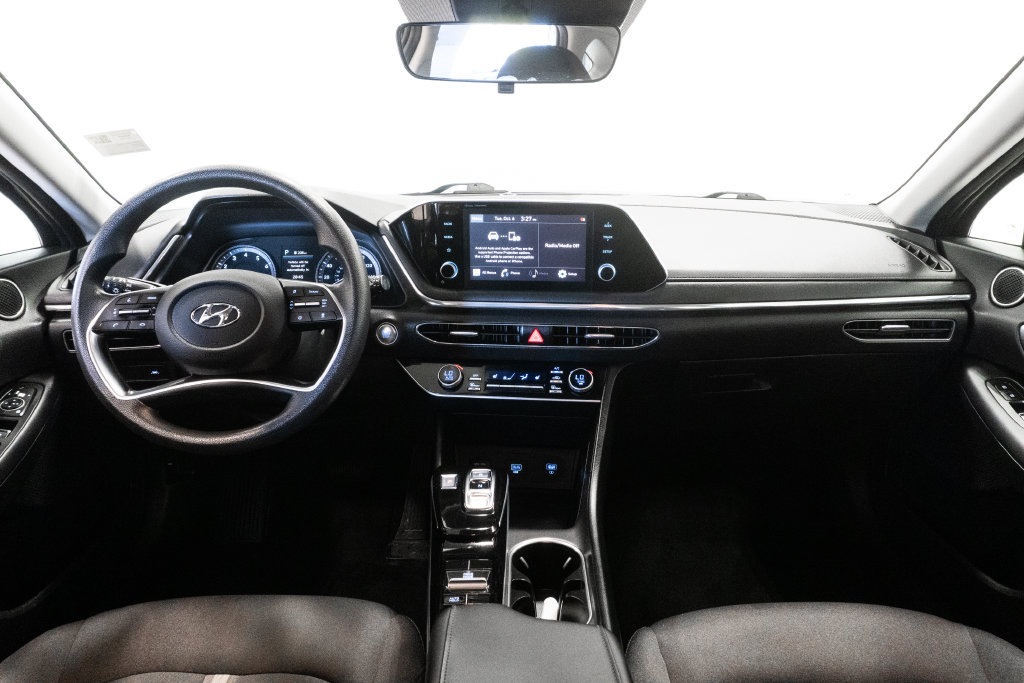Used 2020 Hyundai Sonata SEL w/ Cargo Package FWD image 9