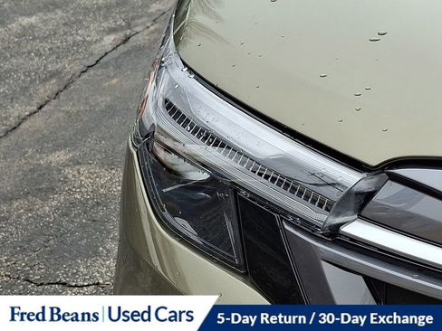 Used 2025 Subaru Forester Limited image 9