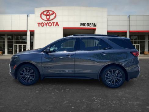 Used 2023 Chevrolet Equinox RS w/ RS Leather Package FWD image 7