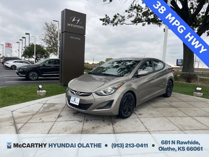 Used 2016 Hyundai Elantra SE