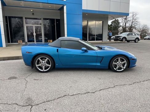 Used 2008 Chevrolet Corvette Convertible w/ Preferred Equipment Group image 9