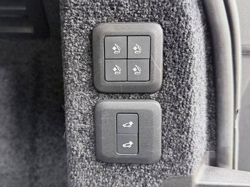 Used 2022 Land Rover Range Rover P525 Westminster Edition AWD/4WD image 29