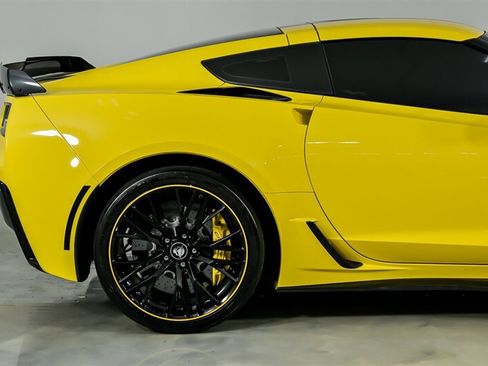 Used 2016 Chevrolet Corvette Z06 w/ C7.r Special Edition RWD image 13