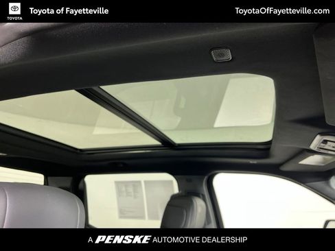 Certified 2025 Toyota Tundra Limited AWD/4WD image 16