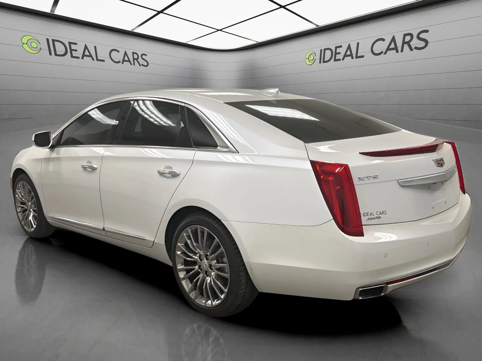 Used 2017 Cadillac XTS Luxury AWD/4WD image 7
