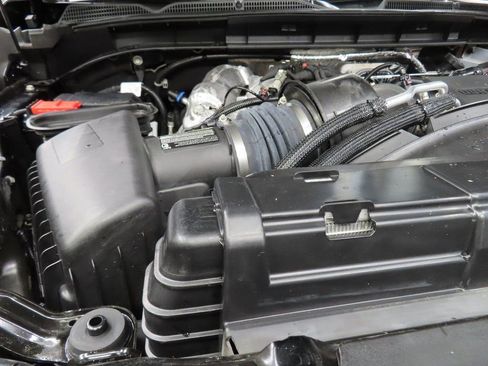 Used 2025 GMC Sierra 2500 AT4X w/ AT4X AEV Edition image 32