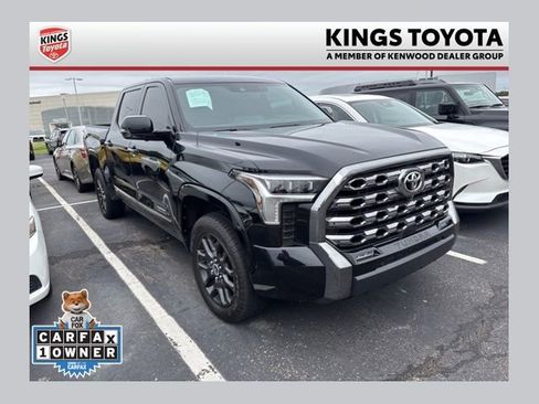 Used 2023 Toyota Tundra Platinum AWD/4WD image 1