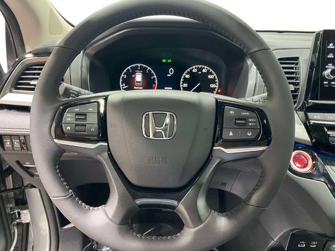 New 2026 Honda Odyssey Touring image 23